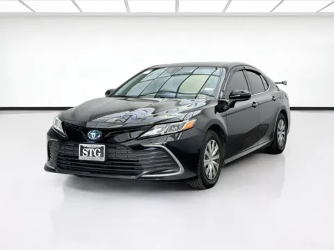 Black 2022 Toyota Camry LE for sale in Bellflower, CA