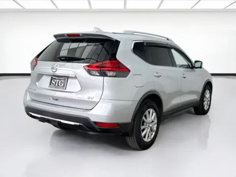 More photos of 2017 Nissan Rogue SV at STG Bellflower, CA