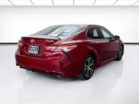More photos of 2018 Toyota Camry SE at STG Bellflower, CA