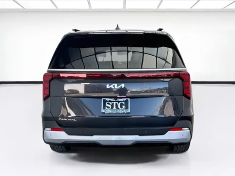 More photos of 2025 Kia Carnival EX at STG Bellflower, CA