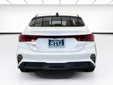More photos of 2023 Kia Forte LX at STG Bellflower, CA