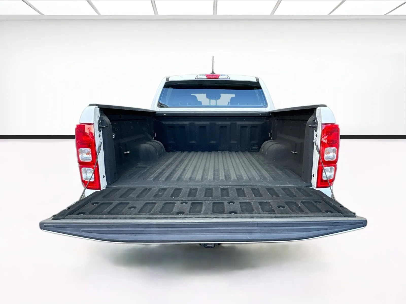 Ford Ranger photo 16