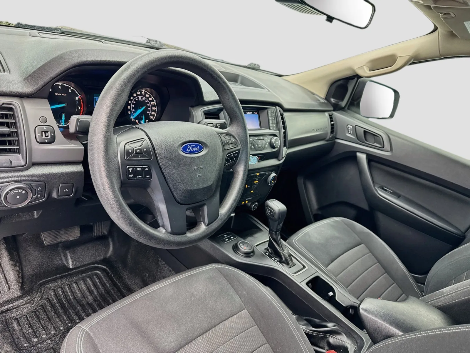 Ford Ranger photo 7