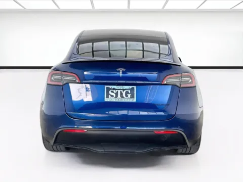 More photos of 2022 Tesla Model Y Performance at STG Bellflower, CA