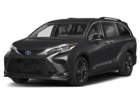 White 2022 Toyota Sienna XSE 7 Passenger for sale in Bellflower, CA