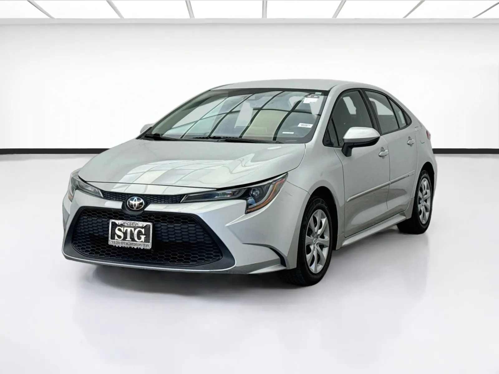 Silver 2021 Toyota Corolla LE for sale in Bellflower, CA