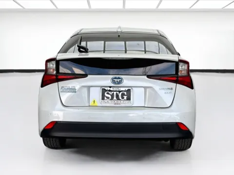 More photos of 2021 Toyota Prius L at STG Bellflower, CA