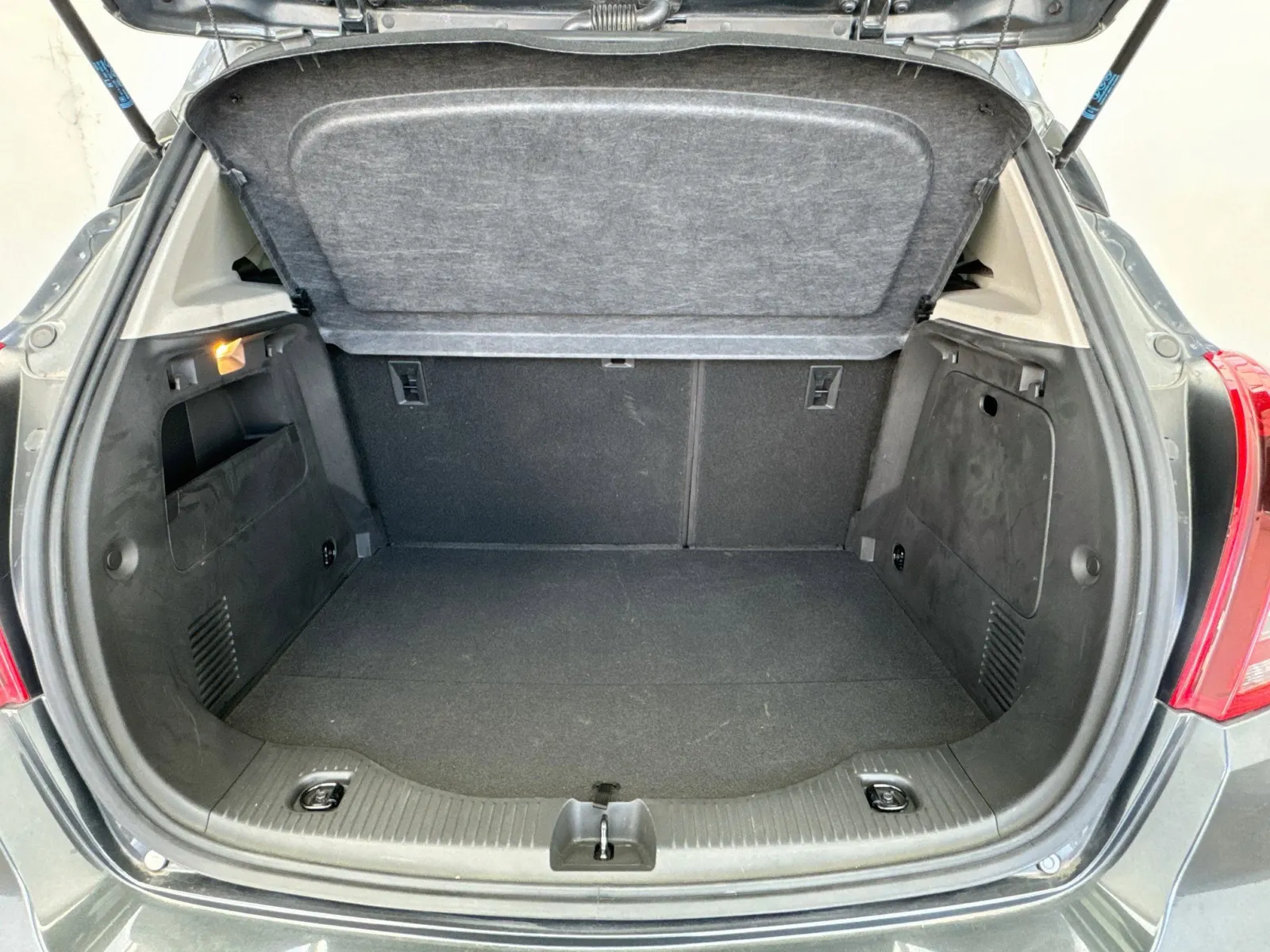 Buick Encore photo 16