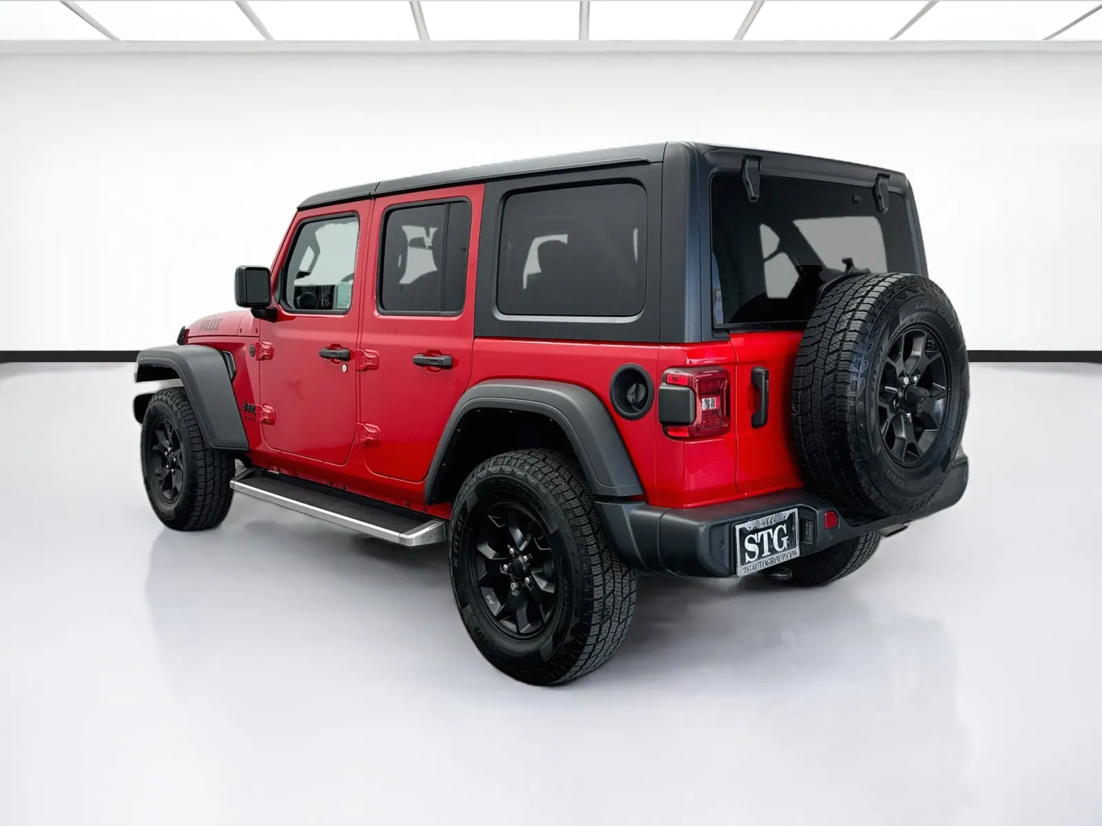Jeep Wrangler photo 6