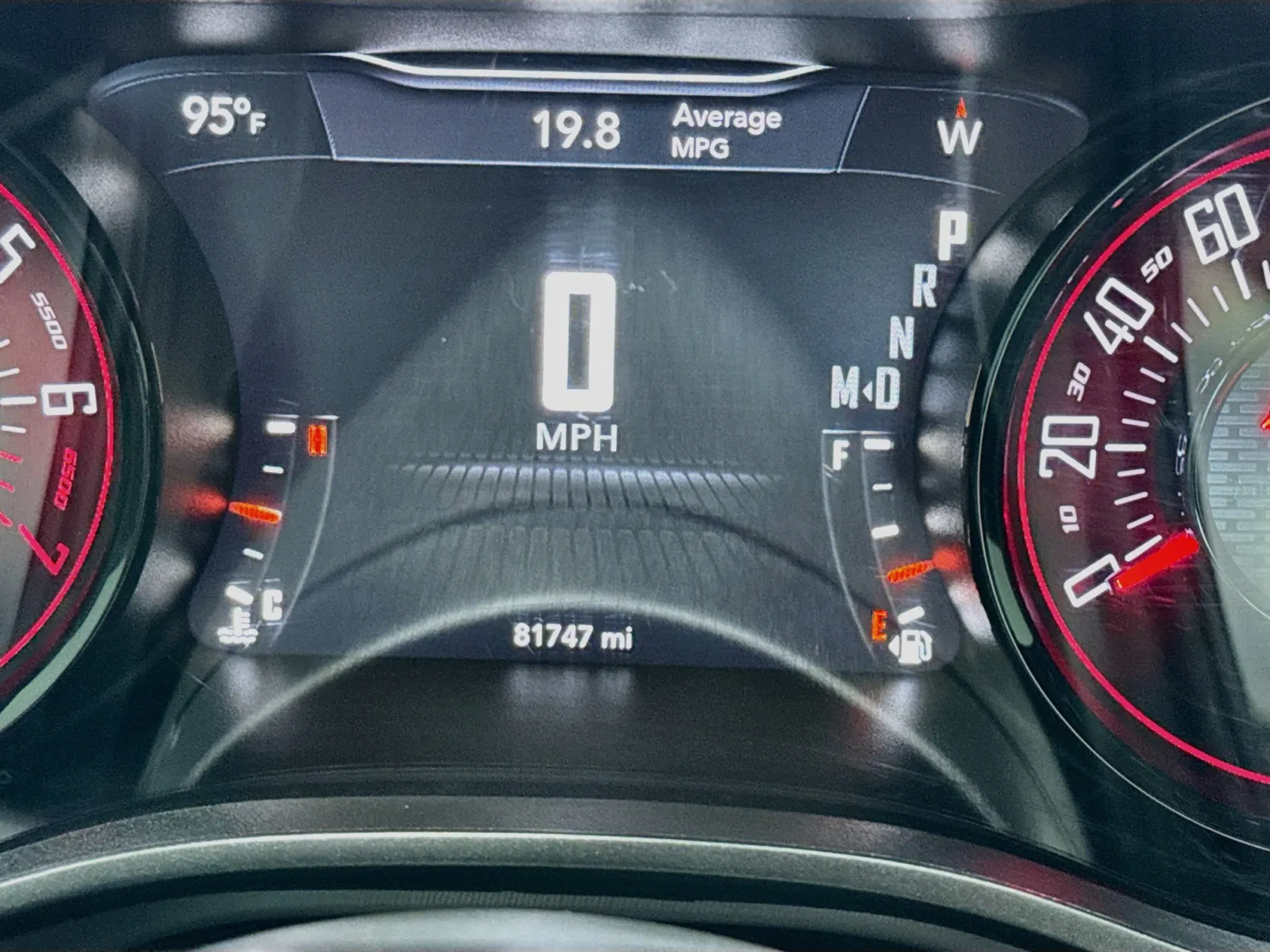 Dodge Challenger photo 8