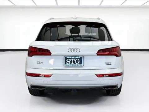 More photos of 2018 Audi Q5 2.0T quattro at STG Bellflower, CA