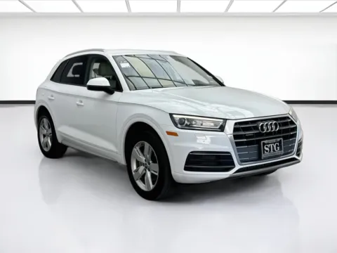 Another view of 2018 Audi Q5 2.0T quattro for sale in Bellflower, CA at STG Bellflower