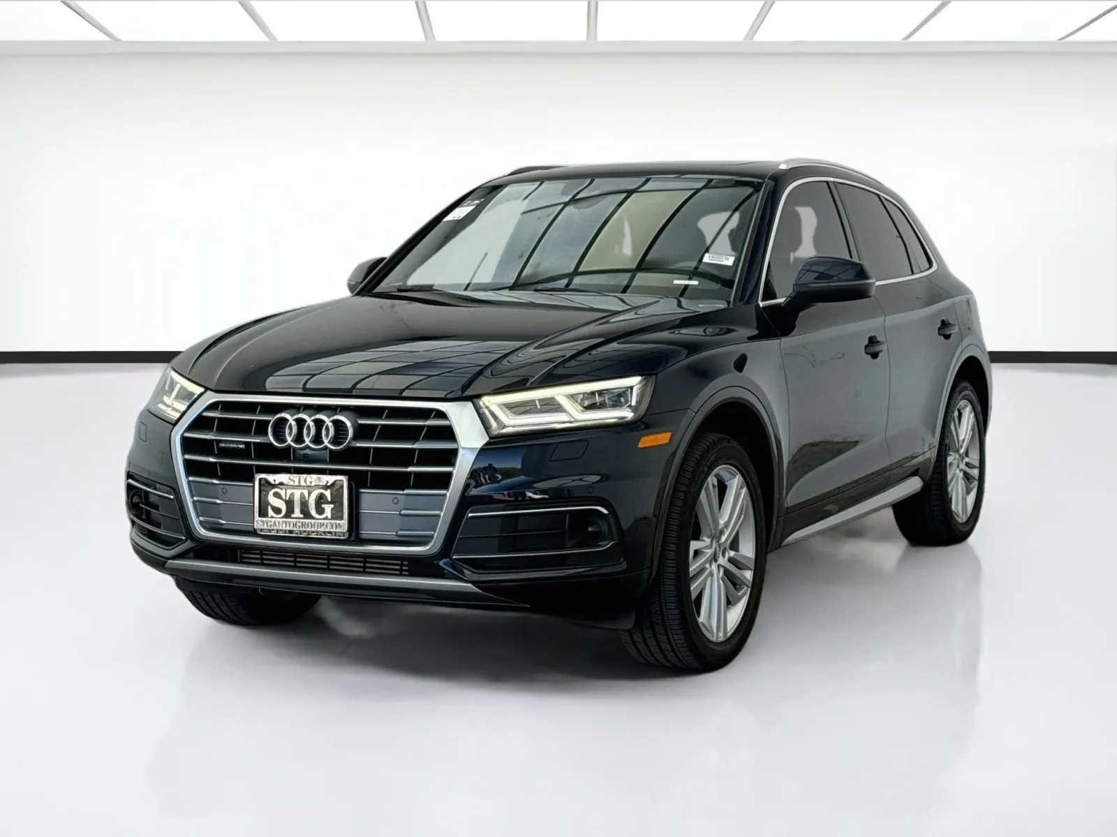 Blue 2020 Audi Q5 45 Prestige quattro for sale in Bellflower, CA