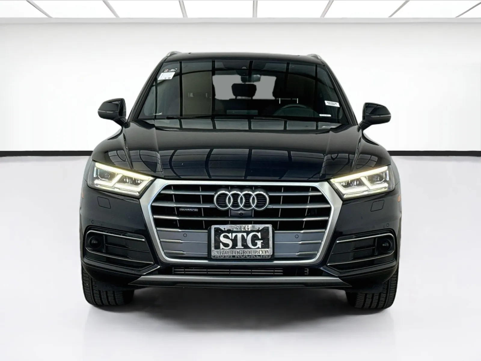 Audi Q5 photo 2