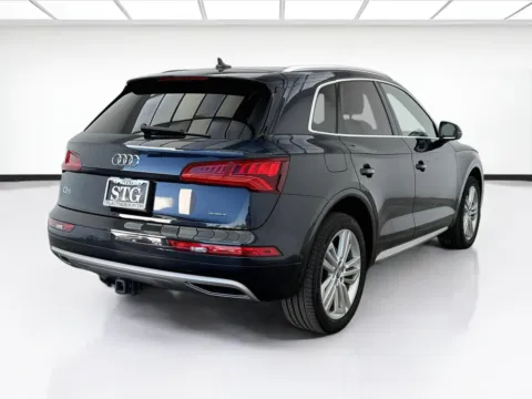 More photos of 2020 Audi Q5 45 Prestige quattro at STG Bellflower, CA