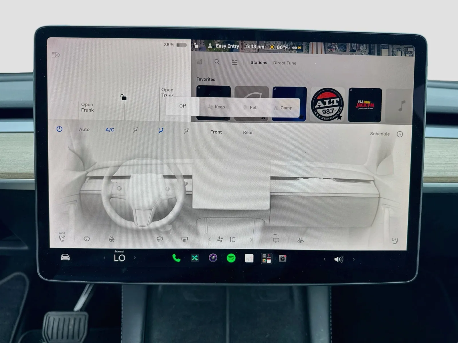 Tesla Model Y photo 12