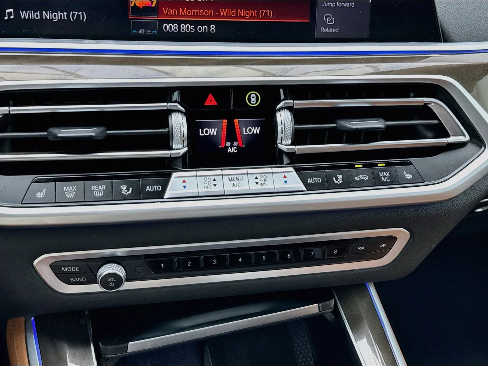 BMW X5 photo 12