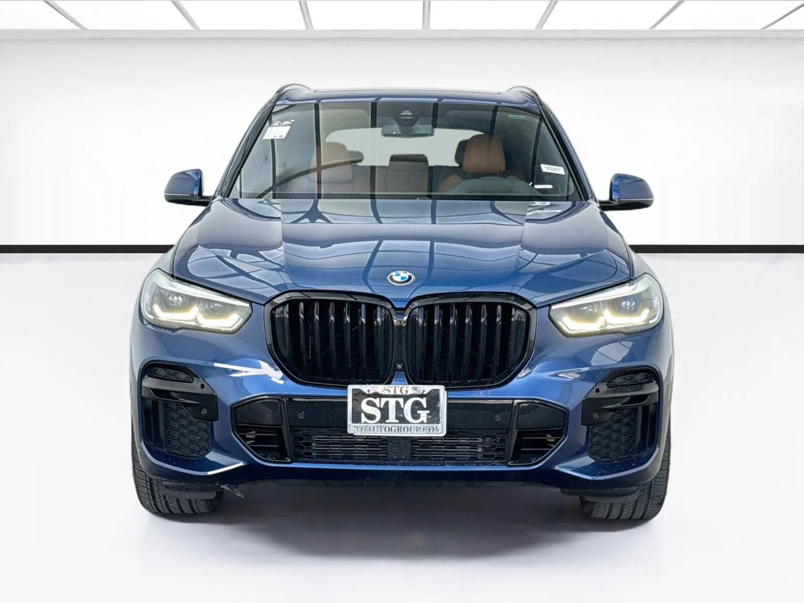 BMW X5 photo 2