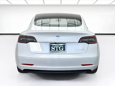 More photos of 2022 Tesla Model 3 Long Range at STG Bellflower, CA