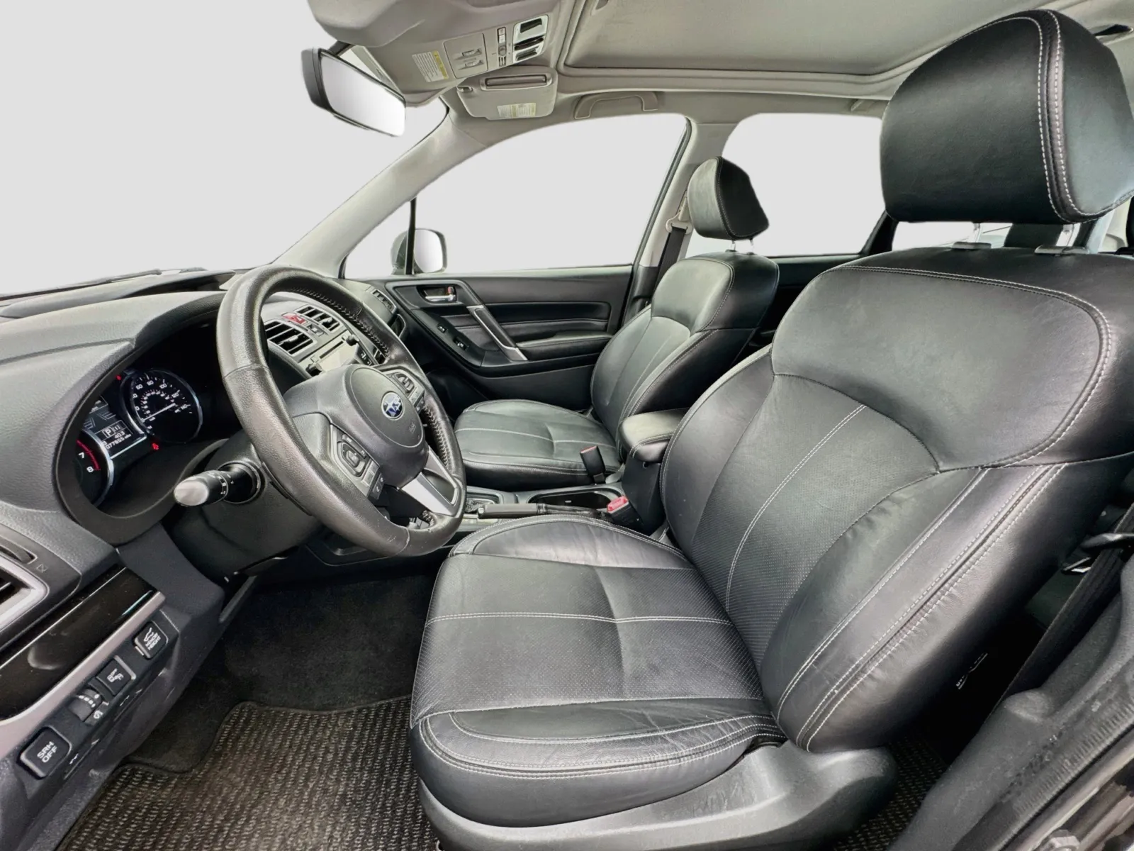 Subaru Forester photo 13