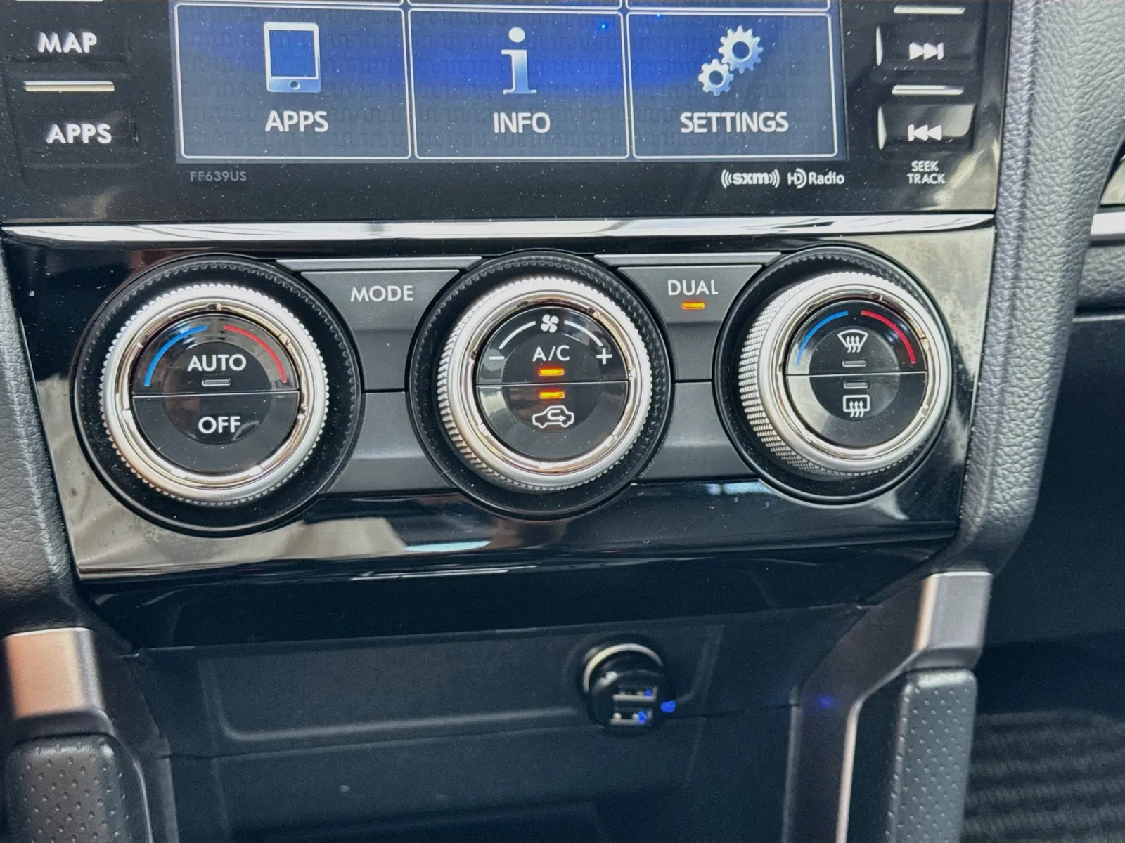 Subaru Forester photo 12