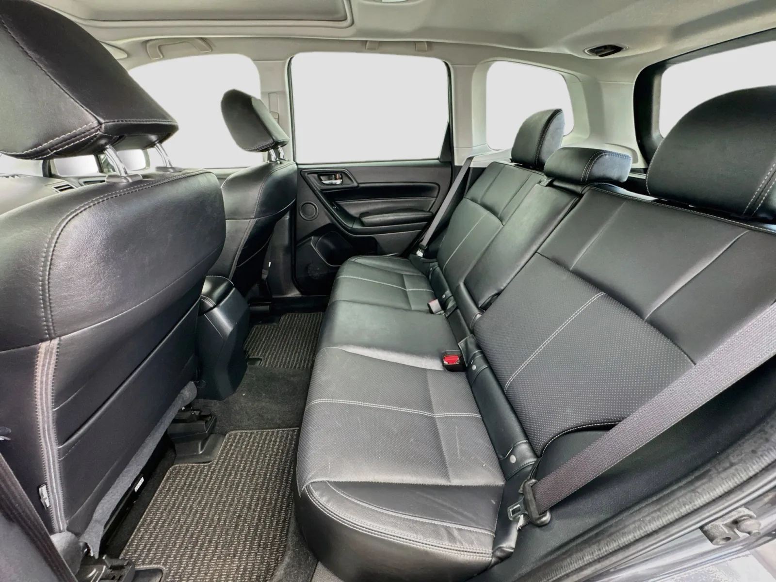 Subaru Forester photo 16