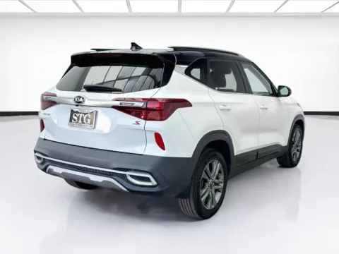 More photos of 2021 Kia Seltos S at STG Bellflower, CA