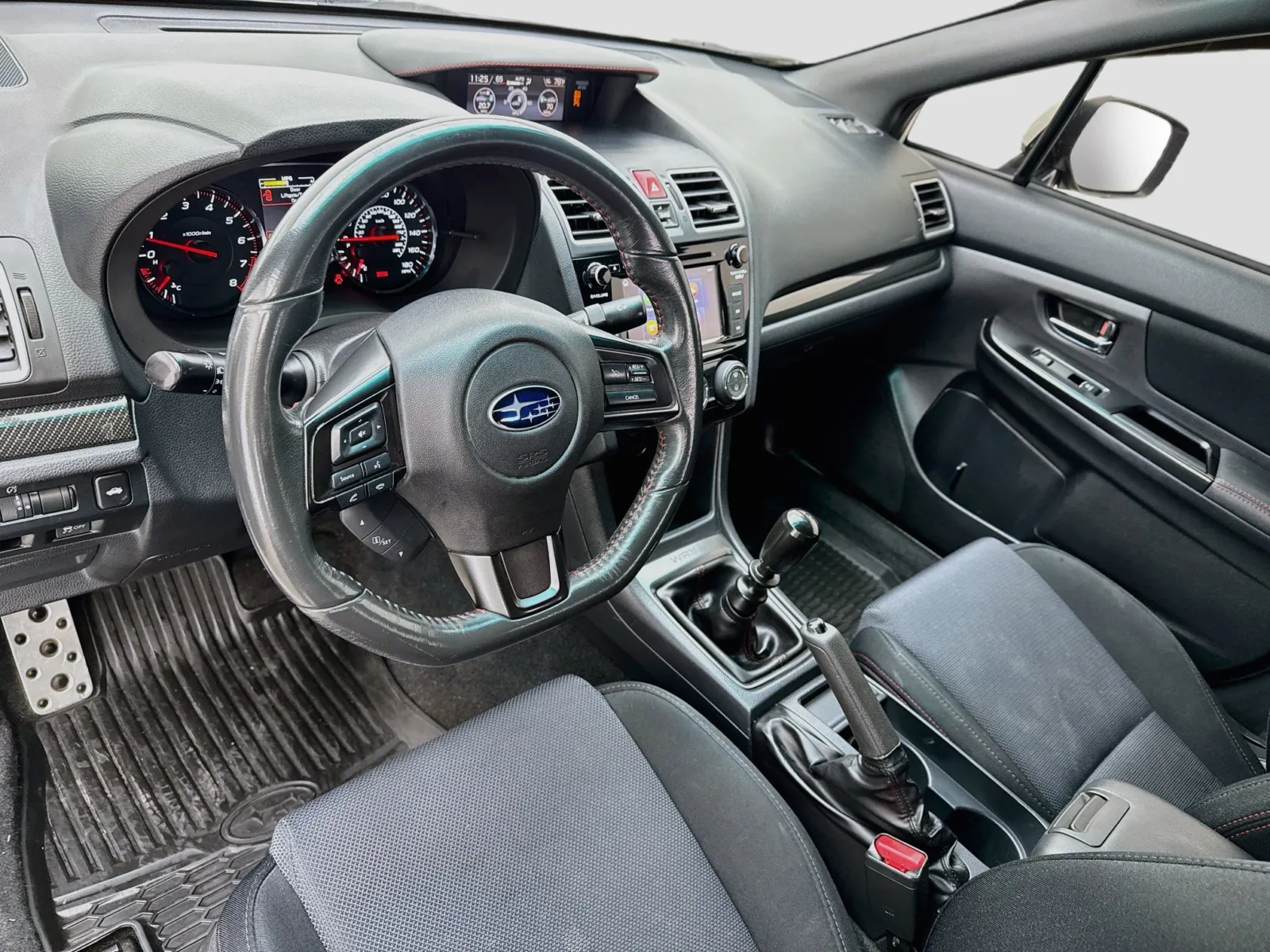 Subaru WRX photo 7