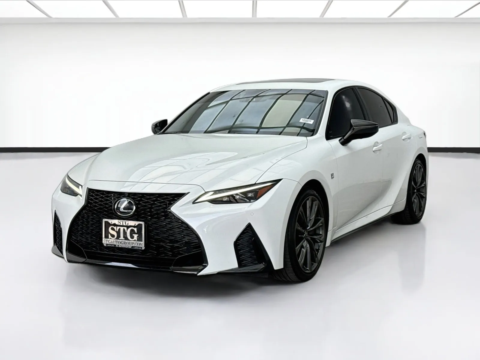 White 2025 Lexus IS 350 F SPORT NAVIGATION MOONROOF & INTUITIVE PARK A for sale in Bellflower, CA