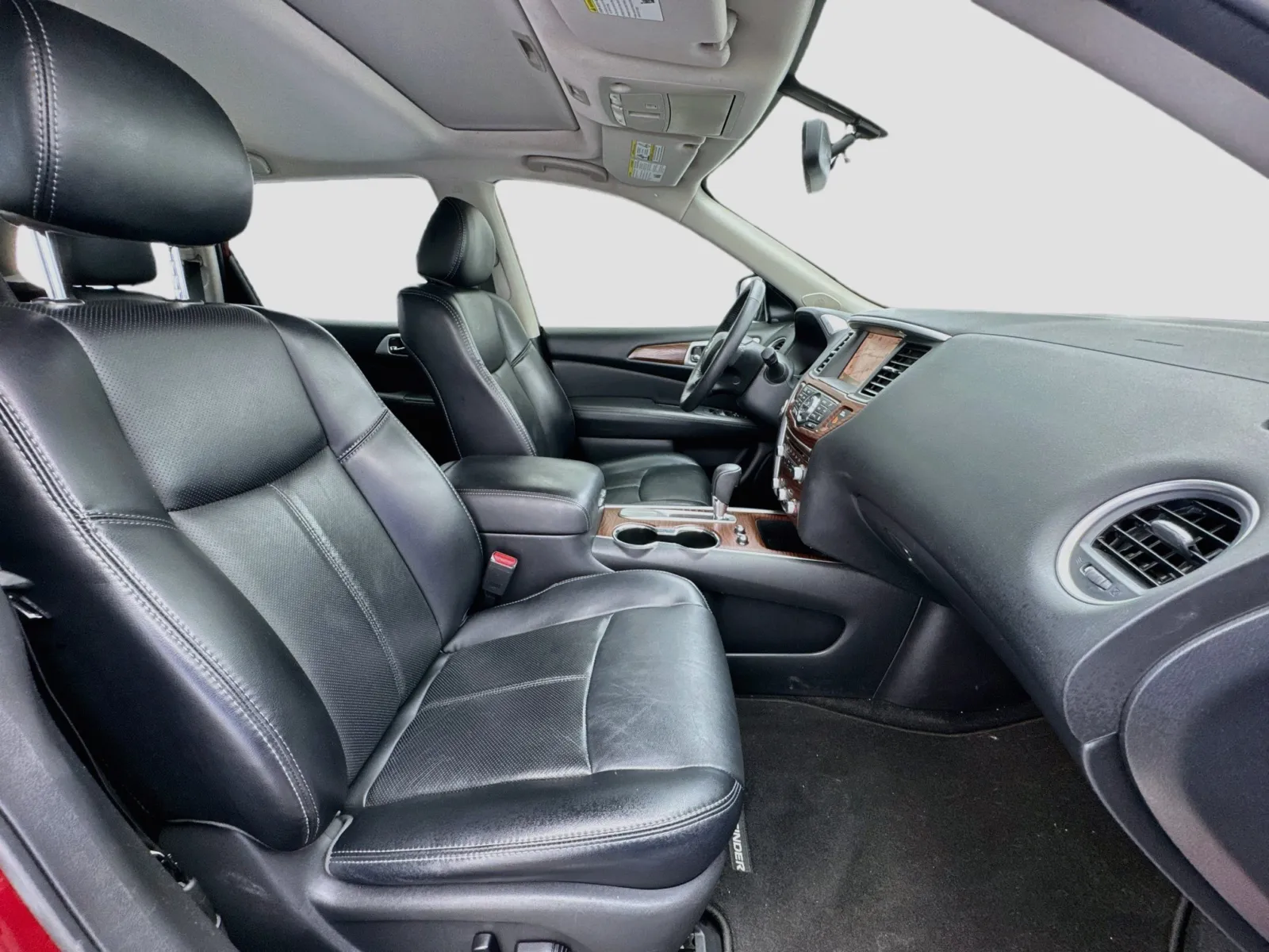 Nissan Pathfinder photo 21