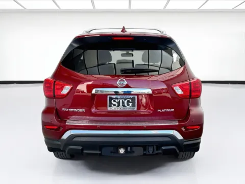 More photos of 2019 Nissan Pathfinder Platinum at STG Bellflower, CA