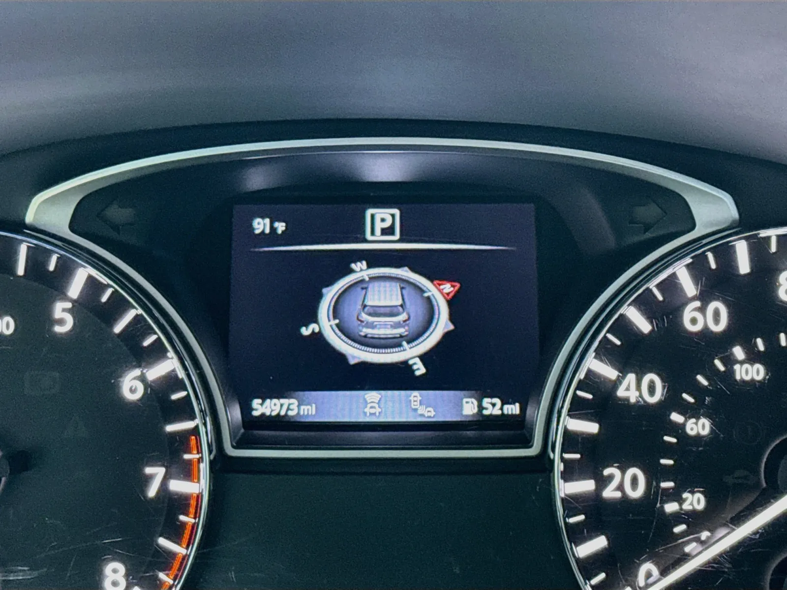 Nissan Pathfinder photo 8