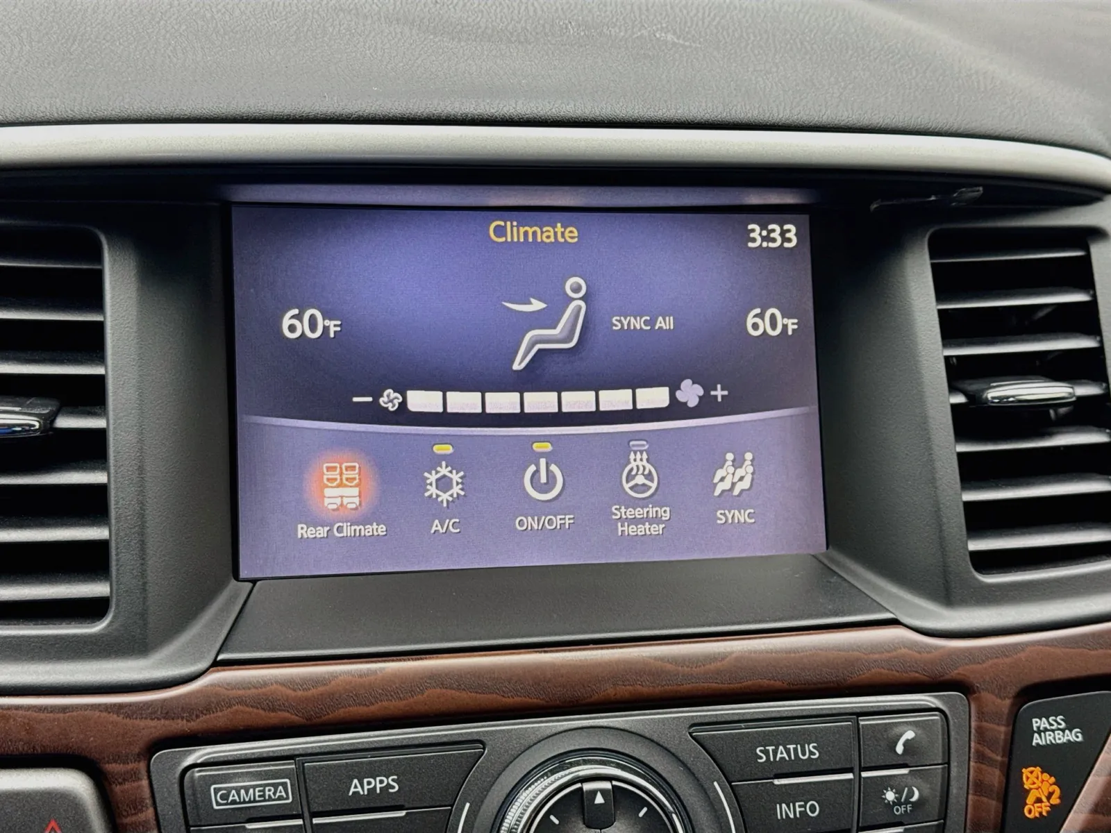 Nissan Pathfinder photo 12