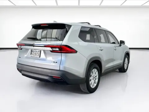 More photos of 2024 Toyota Grand Highlander XLE at STG Bellflower, CA