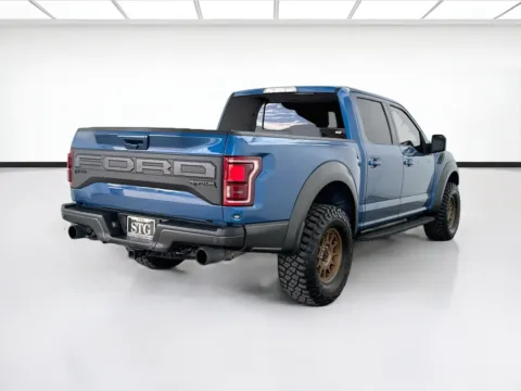 More photos of 2019 Ford F-150 Raptor W/TECHNOLOGY TWIN PANEL MOONROOF & 802A PAC at STG Bellflower, CA