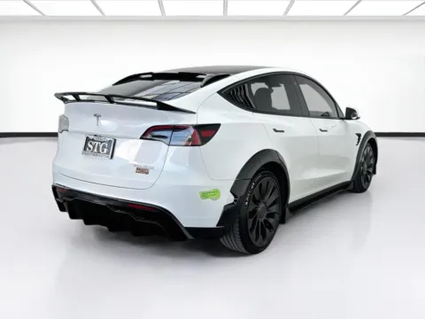 More photos of 2023 Tesla Model Y Performance at STG Bellflower, CA
