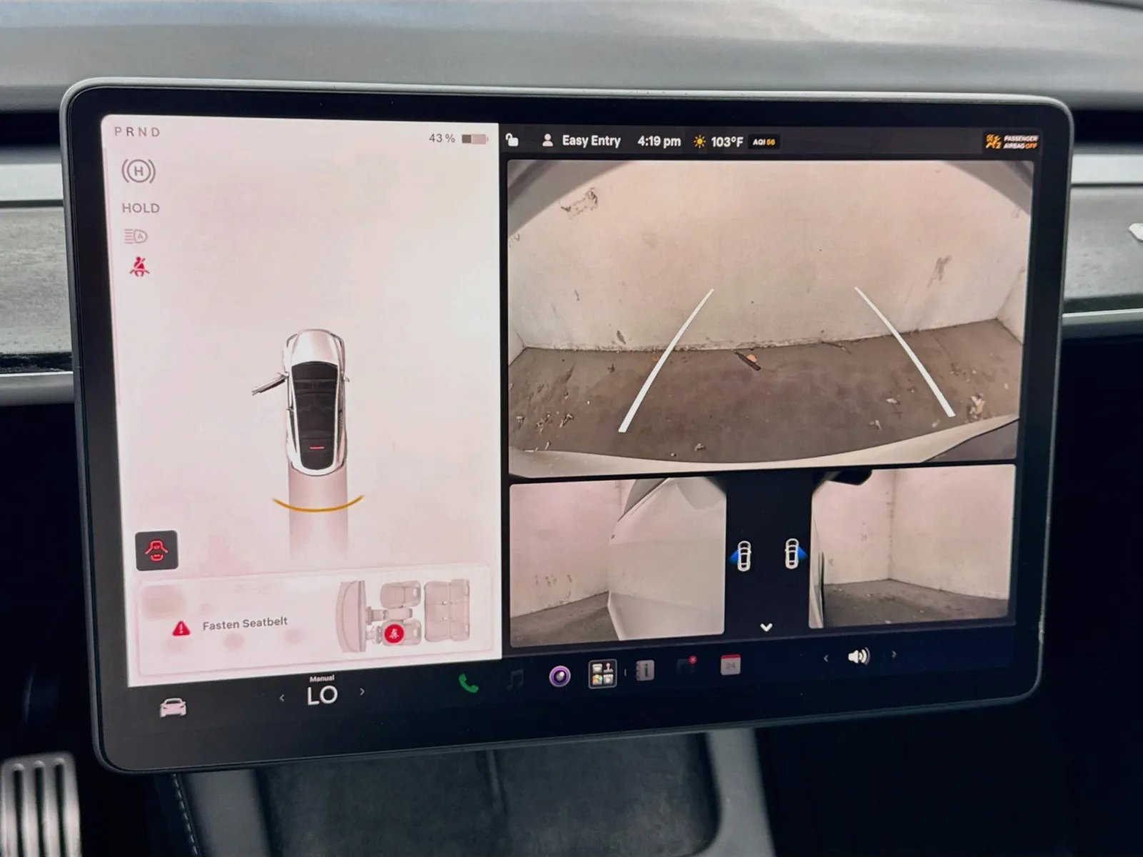 Tesla Model Y photo 10