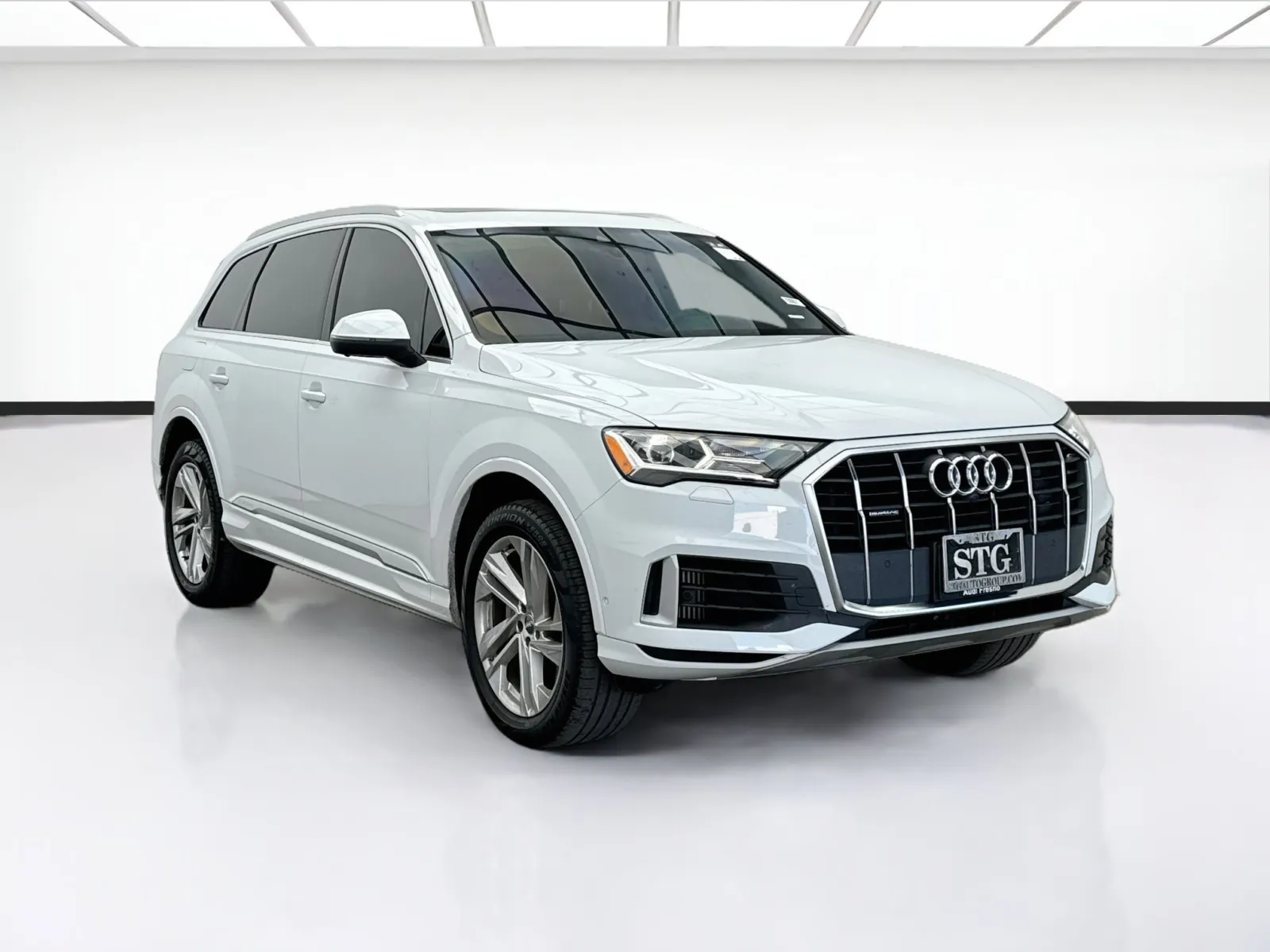 Audi Q7 photo 3