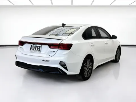 More photos of 2022 Kia Forte GT-Line at STG Bellflower, CA