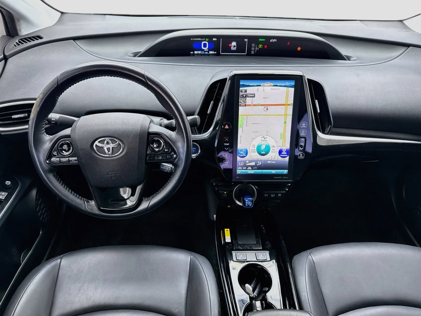 Toyota Prius photo 14