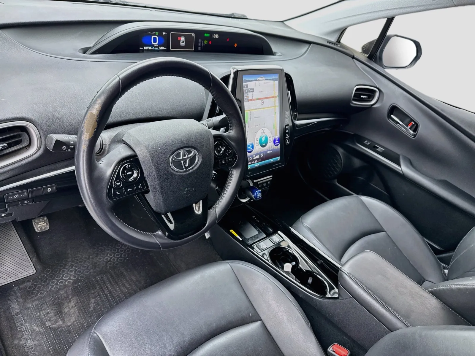 Toyota Prius photo 7