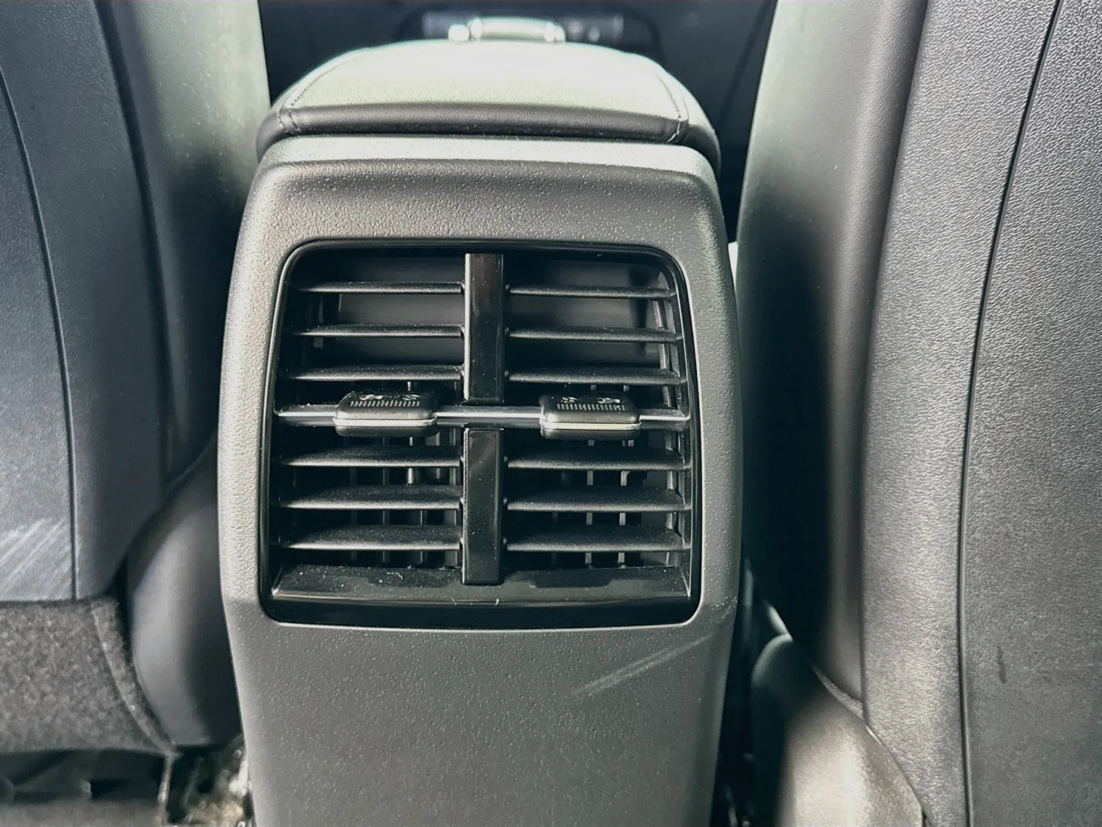 Kia Niro photo 16