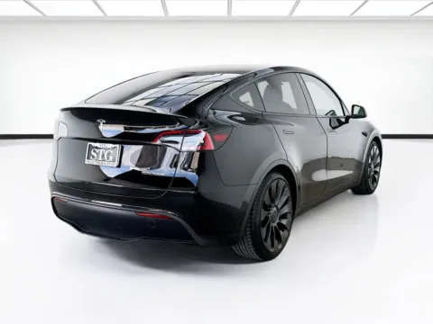 More photos of 2023 Tesla Model Y Performance at STG Bellflower, CA