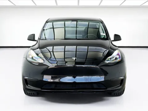 Photos of 2023 Tesla Model Y Performance for sale in Bellflower, CA at STG Bellflower