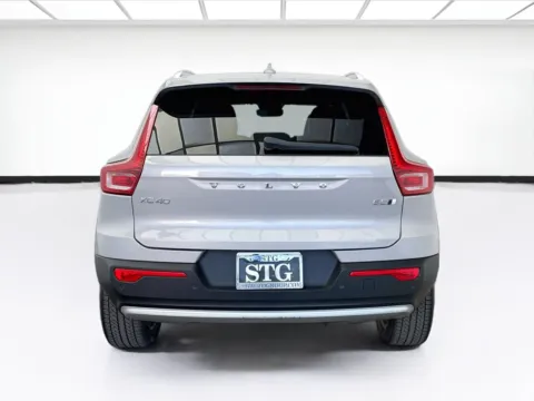 More photos of 2023 Volvo XC40 B5 Plus Bright Theme at STG Bellflower, CA