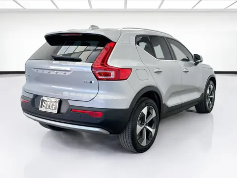 More photos of 2023 Volvo XC40 B5 Plus Bright Theme at STG Bellflower, CA