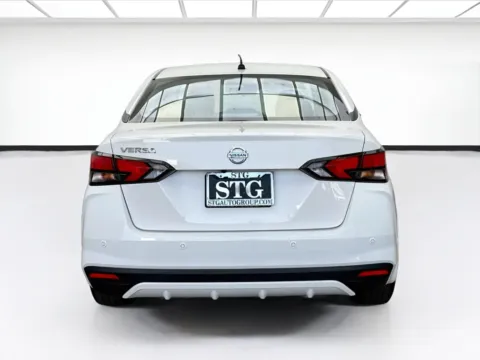 More photos of 2021 Nissan Versa 1.6 S at STG Bellflower, CA