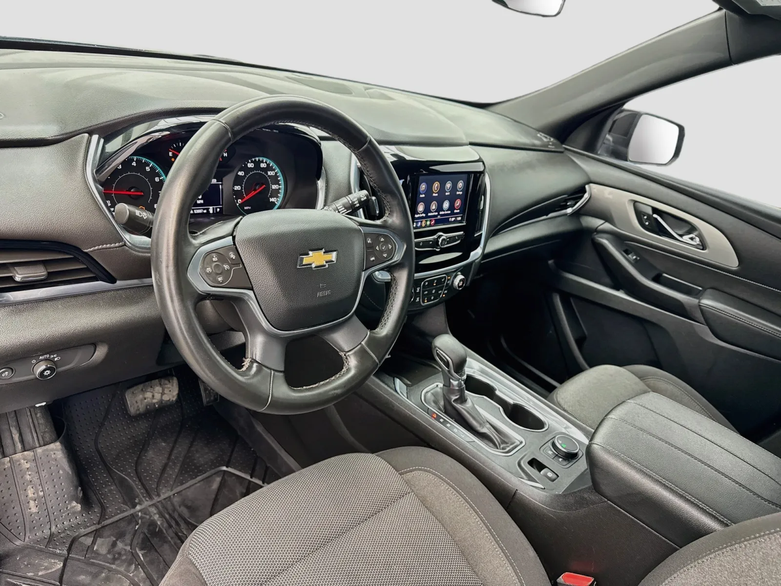 Chevrolet Traverse photo 7
