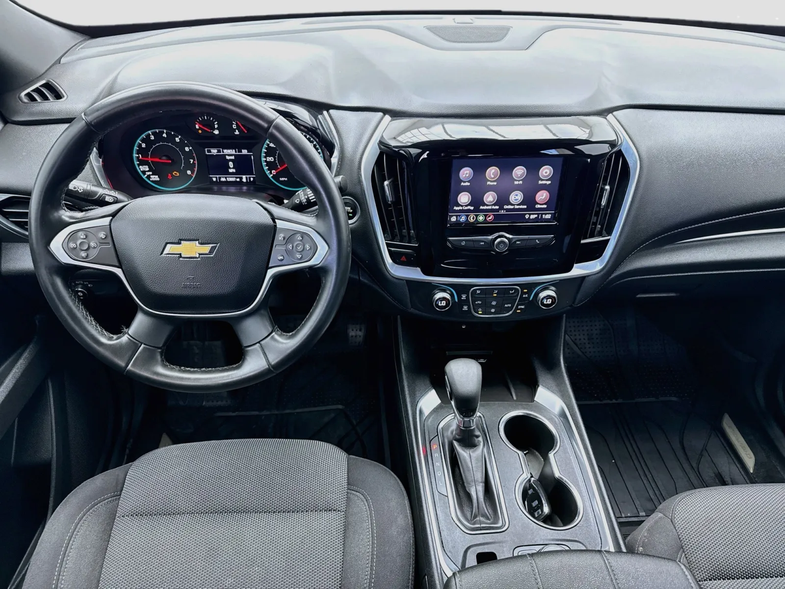 Chevrolet Traverse photo 14