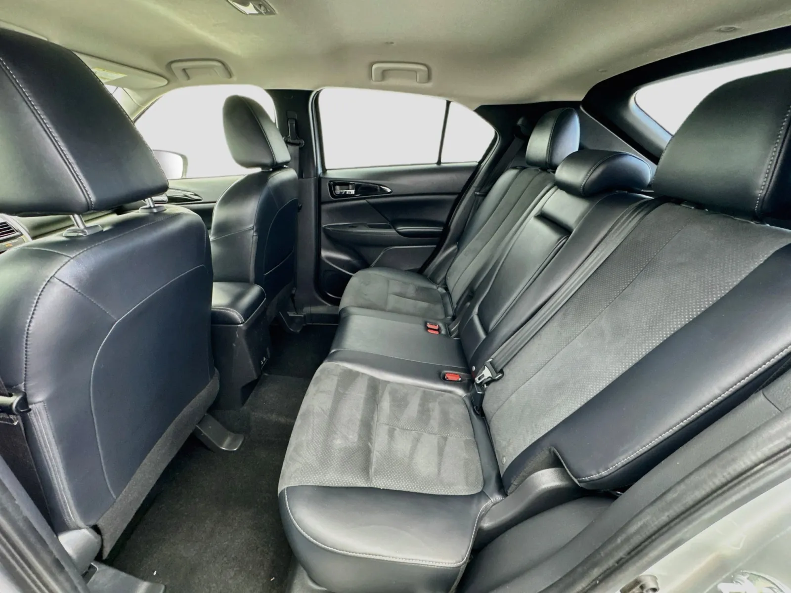 Mitsubishi Eclipse Cross photo 15